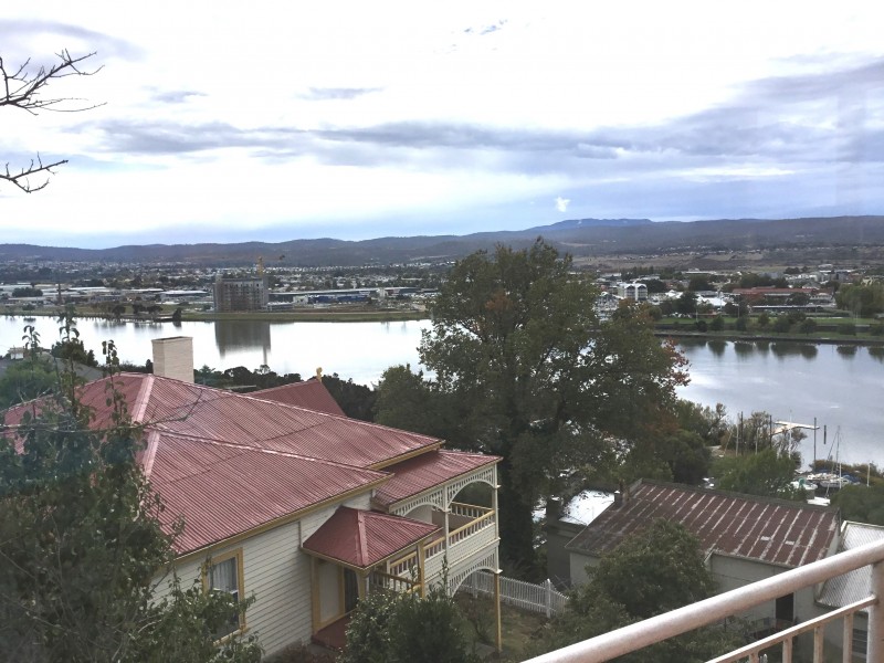 17a South Esk Drive, Trevallyn TAS 7250