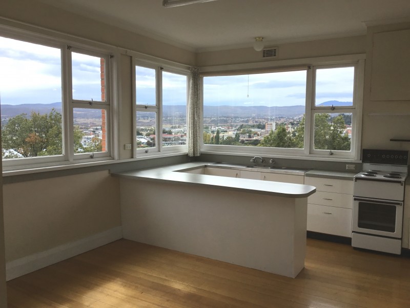 17a South Esk Drive, Trevallyn TAS 7250