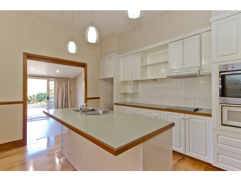 8 Ormley Street, Kings Meadows TAS 7249