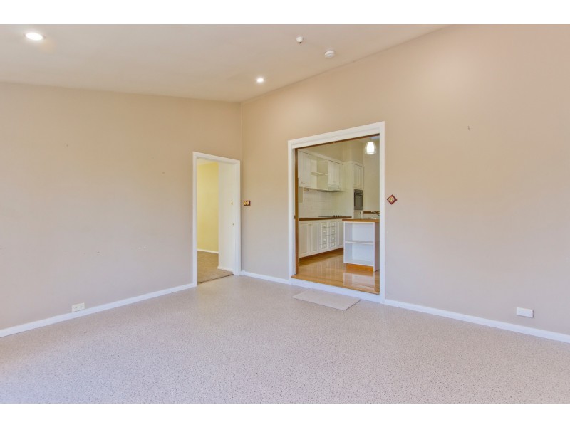 8 Ormley Street, Kings Meadows TAS 7249