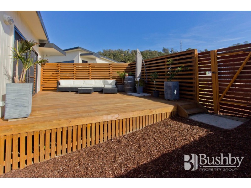 2/10 Friary Court, Riverside TAS 7250