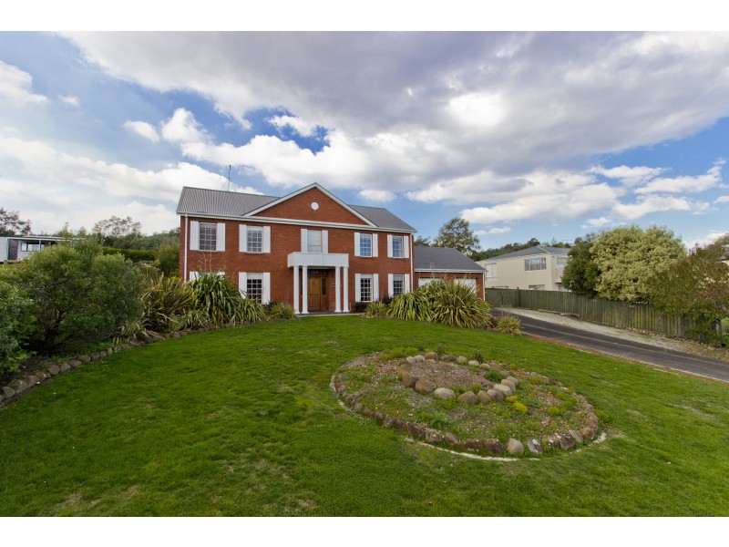 52 Bayview Drive, Blackstone Heights TAS 7250