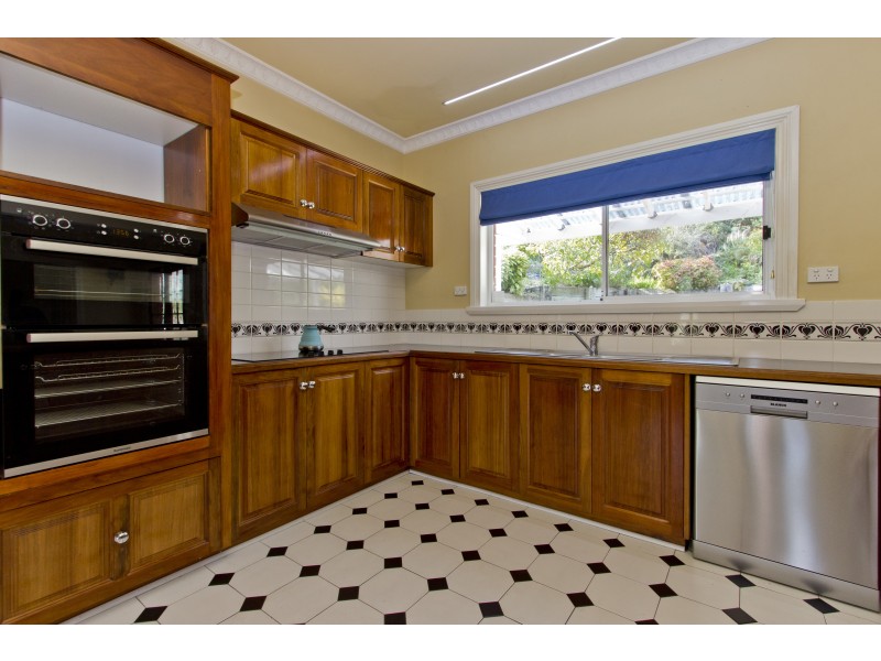 52 Bayview Drive, Blackstone Heights TAS 7250