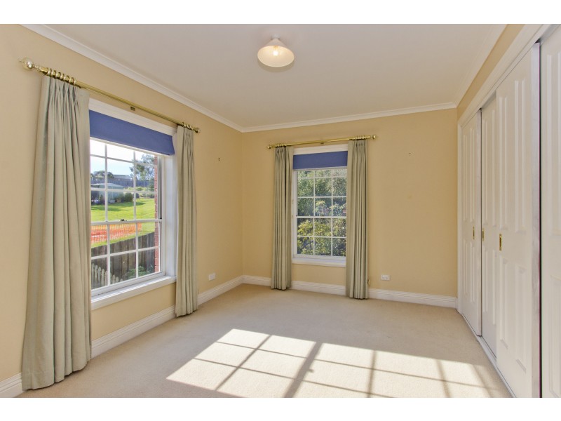 52 Bayview Drive, Blackstone Heights TAS 7250