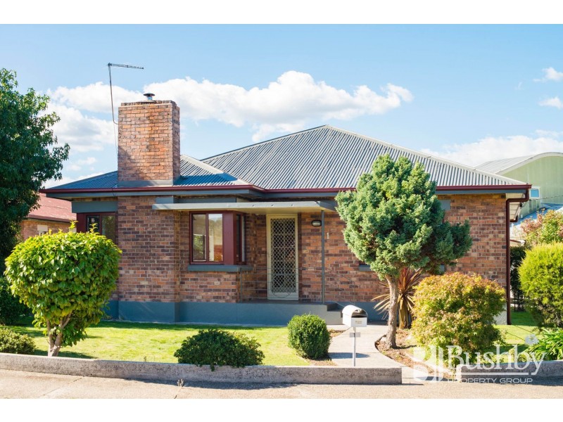 1 Pine Avenue, Newstead TAS 7250