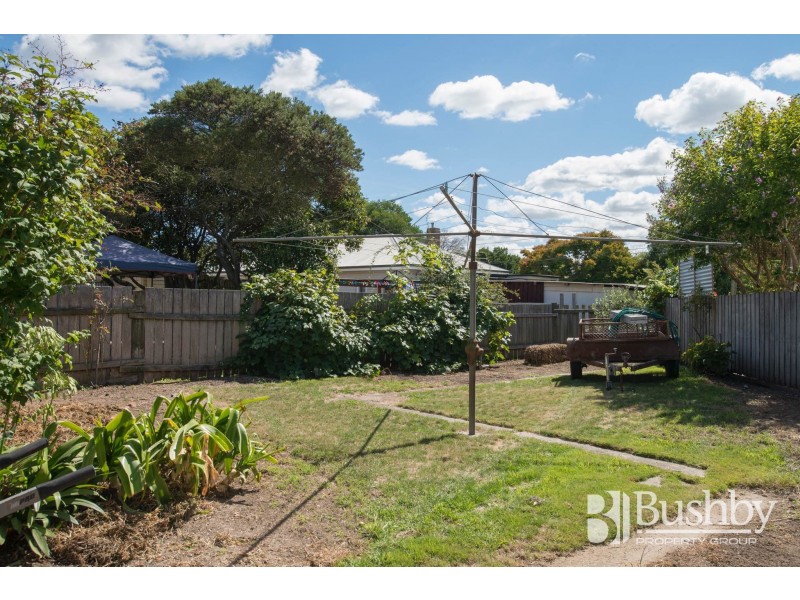 1 Pine Avenue, Newstead TAS 7250