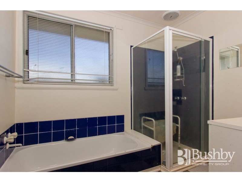 15 Tulipwood Crescent, Rocherlea TAS 7248