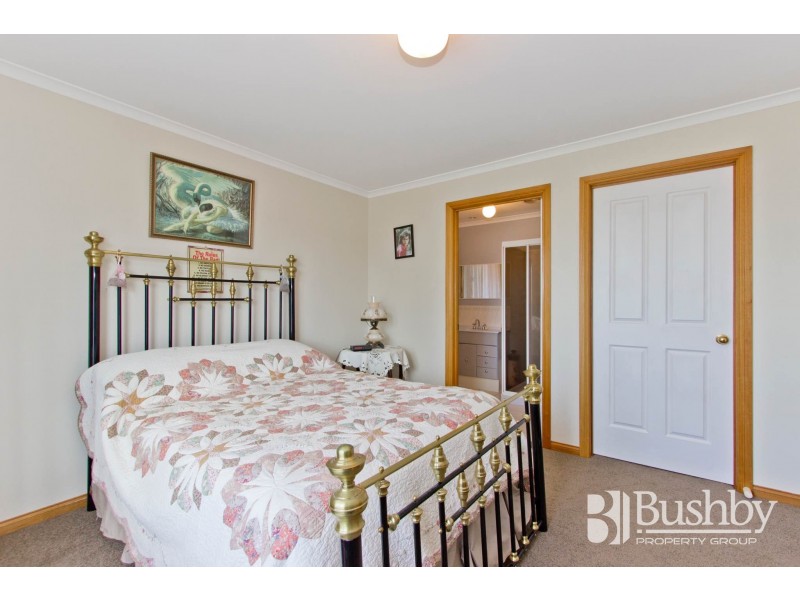 6 Cootamundra Drive, Perth TAS 7300