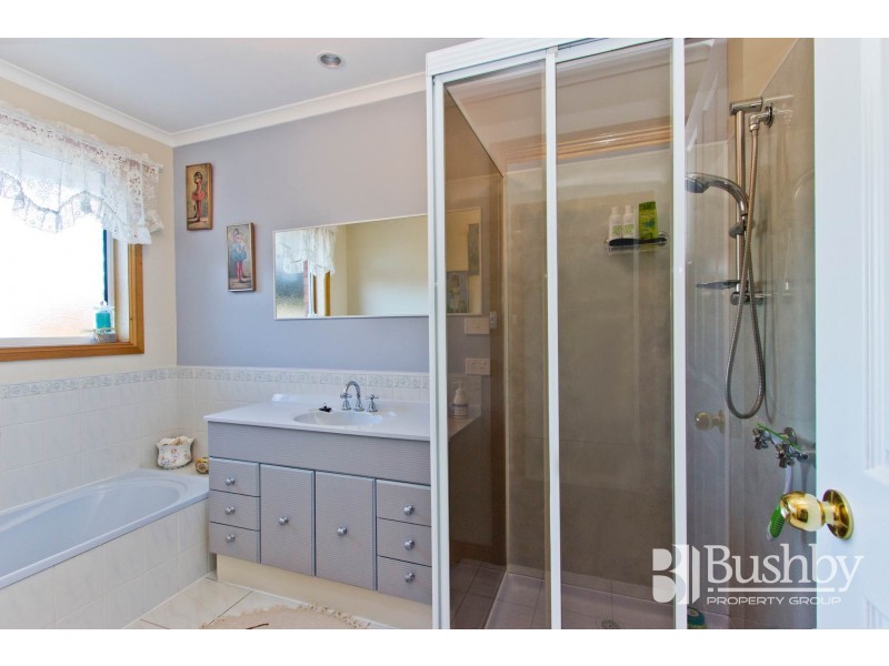 6 Cootamundra Drive, Perth TAS 7300