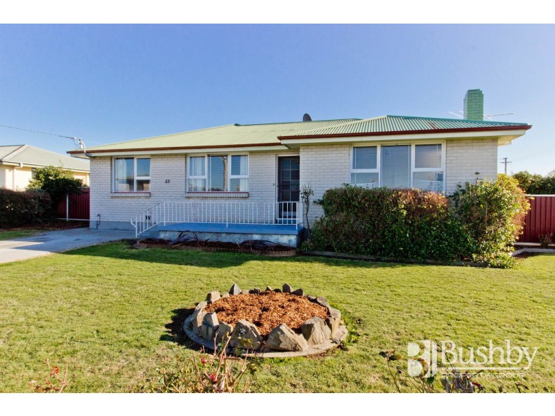 25 Arnold Street, Newnham TAS 7248