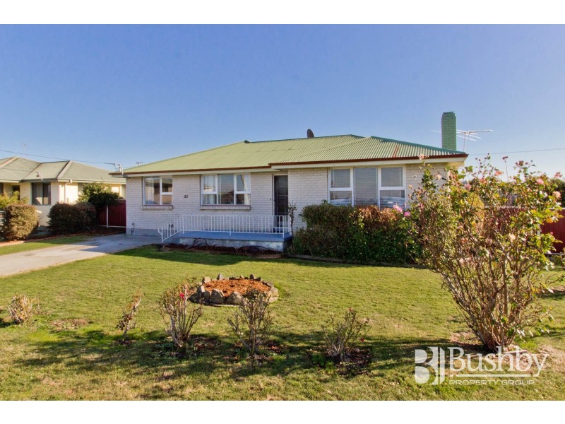 25 Arnold Street, Newnham TAS 7248