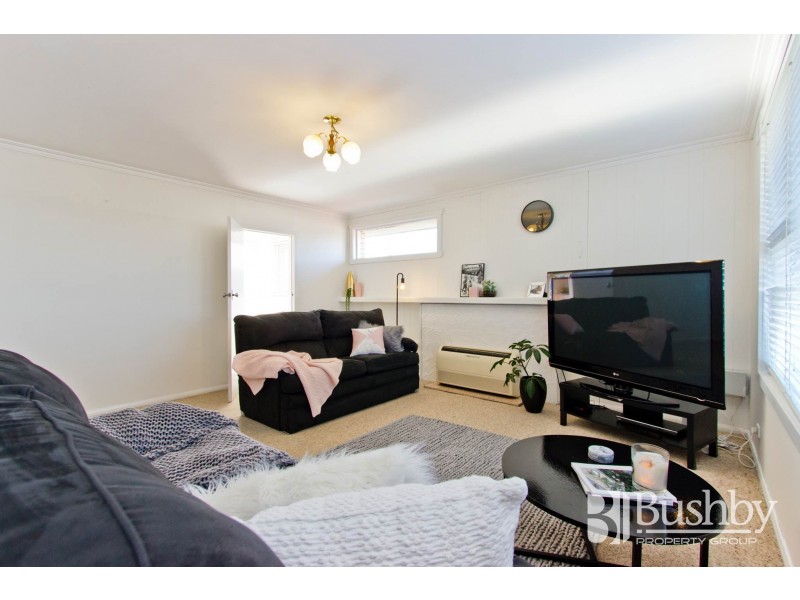 25 Arnold Street, Newnham TAS 7248
