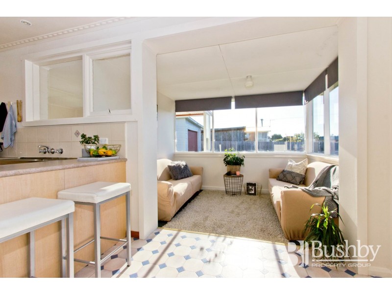 25 Arnold Street, Newnham TAS 7248