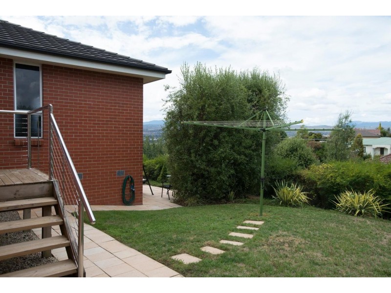 2/7 Chevron Place, Riverside TAS 7250