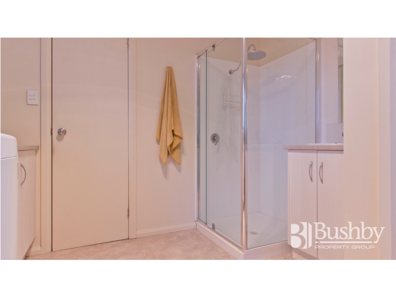 2 Connaught Crescent, West Launceston TAS 7250