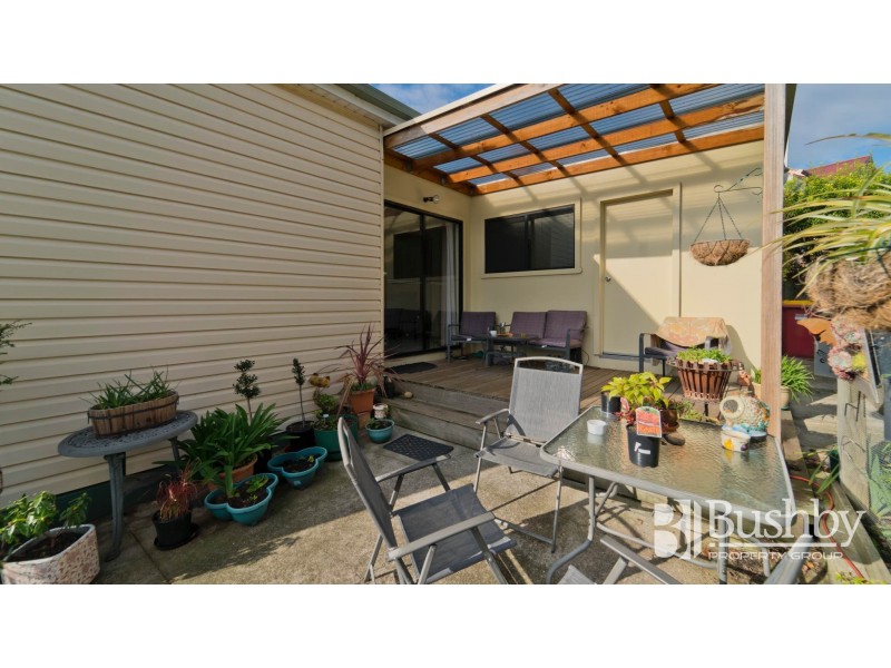 2 Connaught Crescent, West Launceston TAS 7250