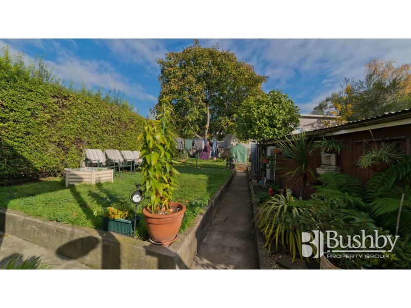 2 Connaught Crescent, West Launceston TAS 7250