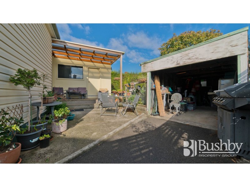 2 Connaught Crescent, West Launceston TAS 7250