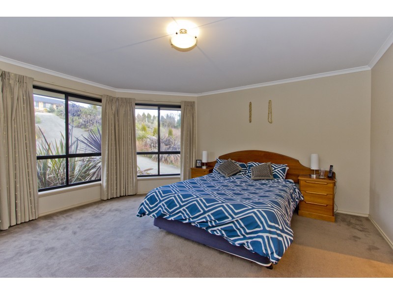 69 Bayview Drive, Blackstone Heights TAS 7250