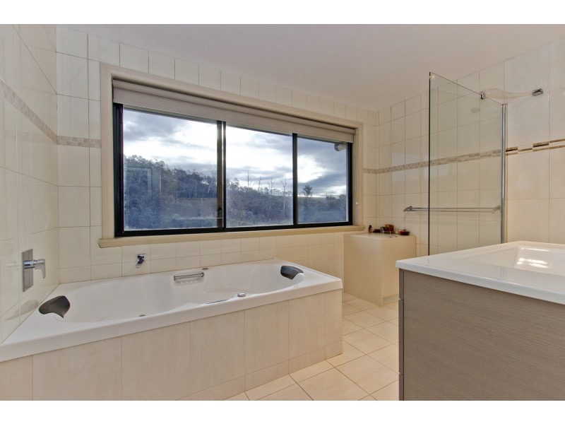 69 Bayview Drive, Blackstone Heights TAS 7250