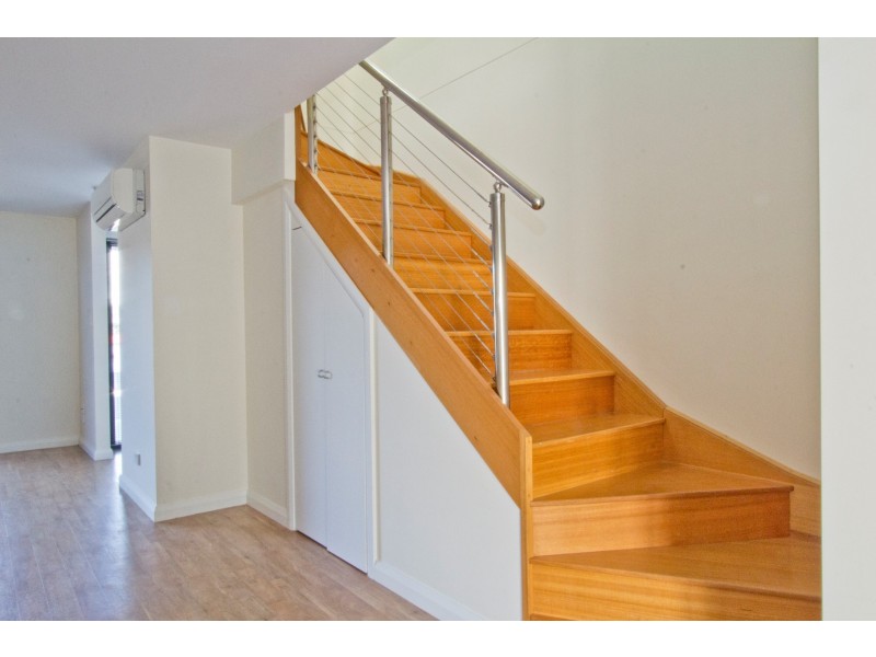4/2A Carr Street, Kings Meadows TAS 7249