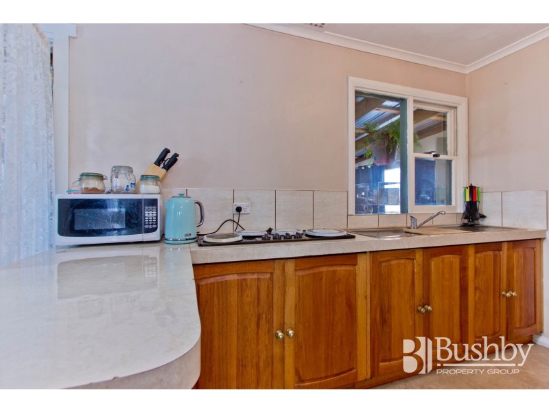 4 Tonga Place, Ravenswood TAS 7250