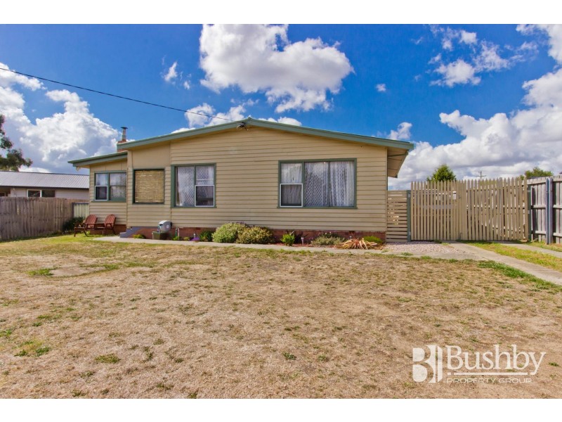 4 Tonga Place, Ravenswood TAS 7250
