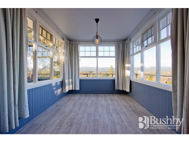 14 Riverside Drive, Riverside TAS 7250