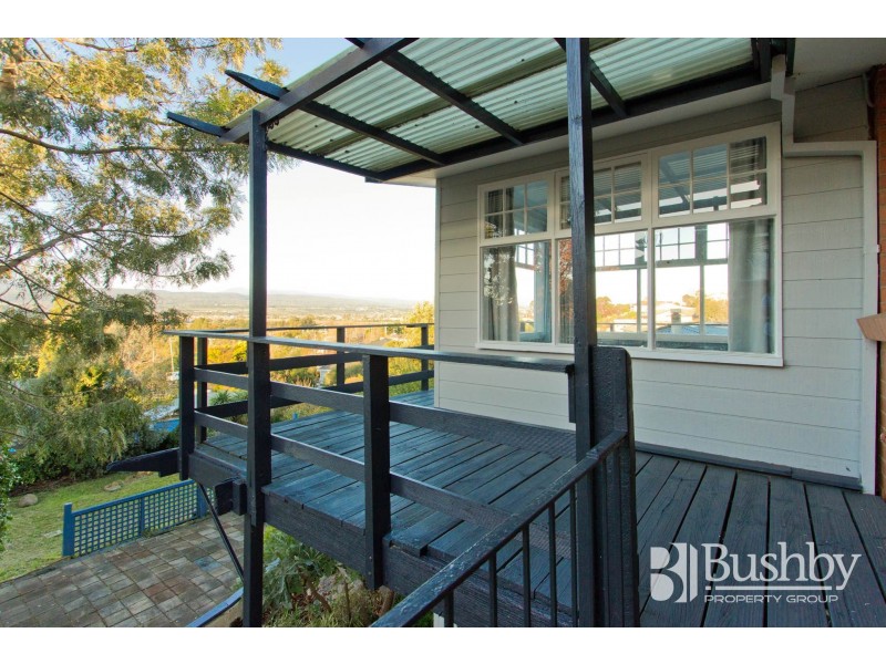 14 Riverside Drive, Riverside TAS 7250