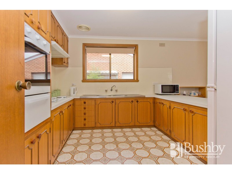 8 Bimbimbi Avenue, Prospect Vale TAS 7250