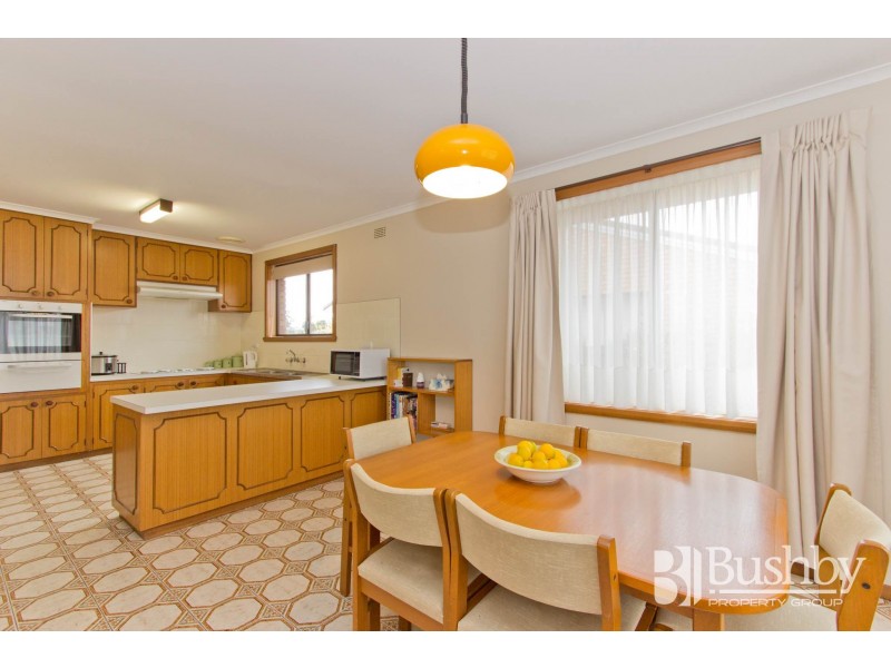 8 Bimbimbi Avenue, Prospect Vale TAS 7250