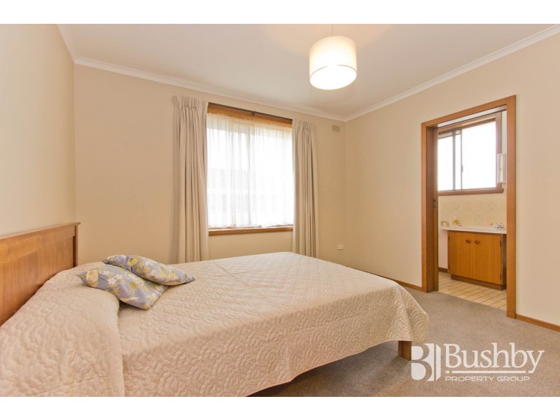 8 Bimbimbi Avenue, Prospect Vale TAS 7250