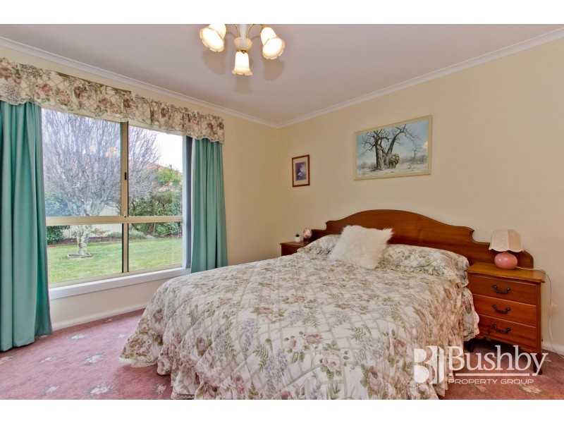 4 Somerset Place, Prospect Vale TAS 7250