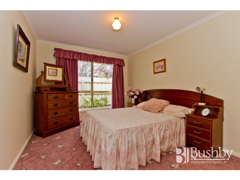 4 Somerset Place, Prospect Vale TAS 7250