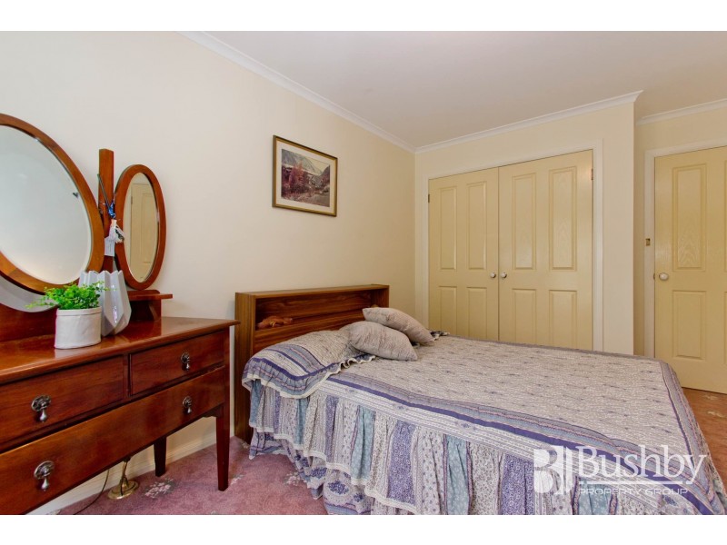 4 Somerset Place, Prospect Vale TAS 7250
