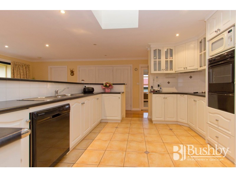 2 Chelmsford Close, Prospect Vale TAS 7250