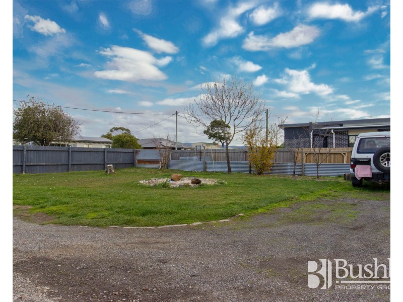 22 Jellico Street, Beauty Point TAS 7270