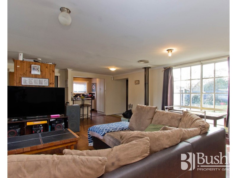 22 Jellico Street, Beauty Point TAS 7270