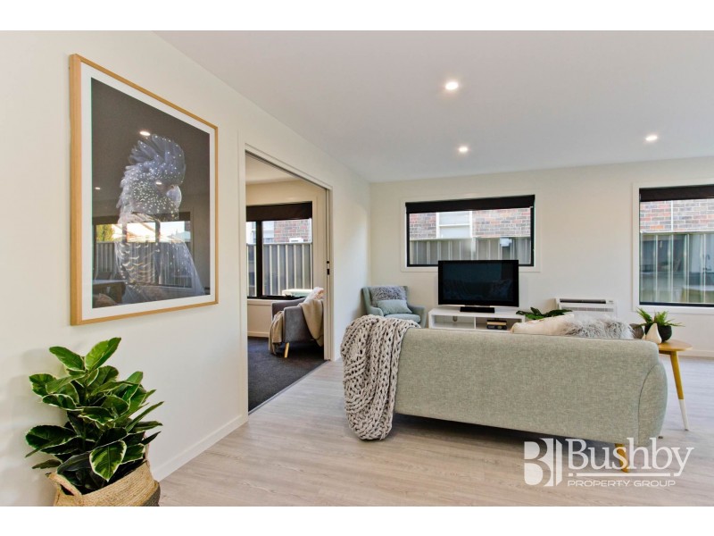 1/20 Ross Avenue, Invermay TAS 7248