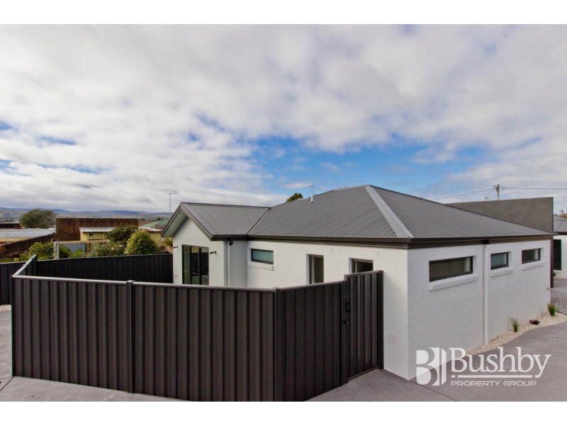 2/20 Ross Avenue, Invermay TAS 7248