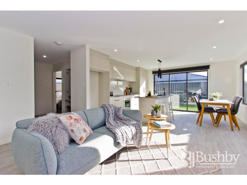 2/20 Ross Avenue, Invermay TAS 7248