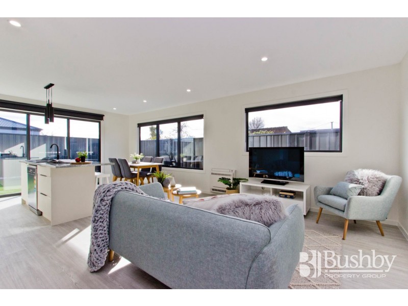 2/20 Ross Avenue, Invermay TAS 7248
