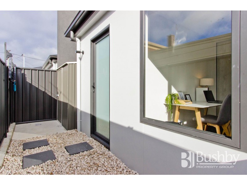 2/20 Ross Avenue, Invermay TAS 7248