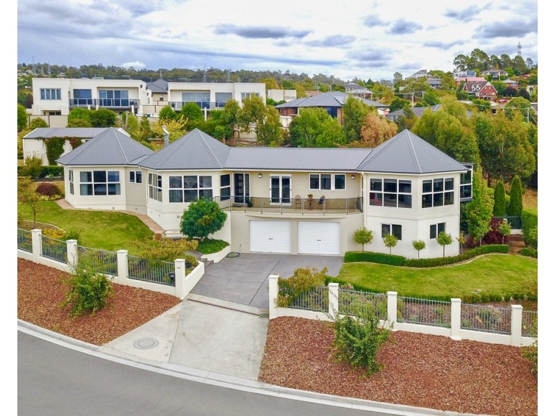48 Lachlan Parade, Trevallyn TAS 7250