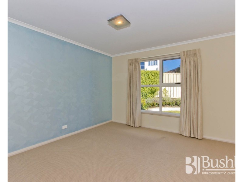 48 Lachlan Parade, Trevallyn TAS 7250