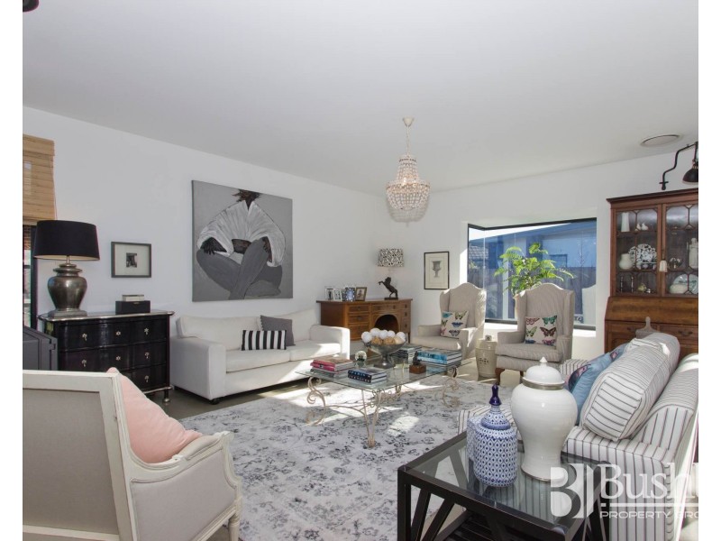 9 Ivy lane, Newstead TAS 7250