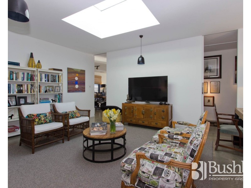 9 Ivy lane, Newstead TAS 7250
