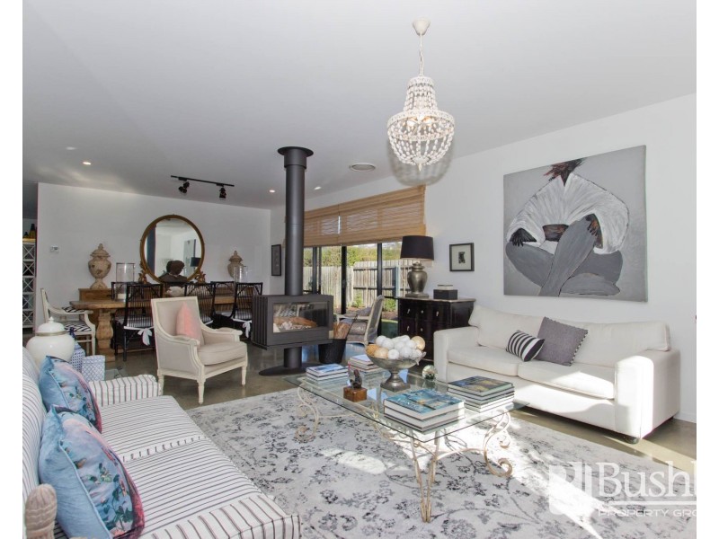 9 Ivy lane, Newstead TAS 7250