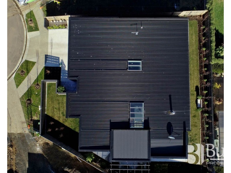 9 Ivy lane, Newstead TAS 7250