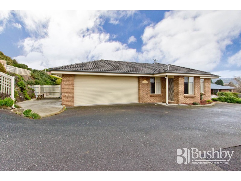 1/2 Carrera Place, Norwood TAS 7250